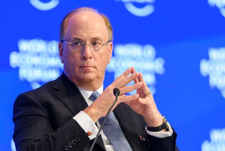 BlackRock CEO'su: Bitcoin Dolar İçin Bir Tehdit Olabilir 1