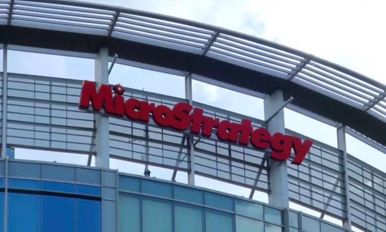 Bitcoin'de MicroStrategy Krizi: 216 Milyon Dolarlık Satış Yükselişi Baltalar mı? 1 Bitcoin'de MicroStrategy Krizi: 216 Milyon Dolarlık Satış Yükselişi Baltalar mı?